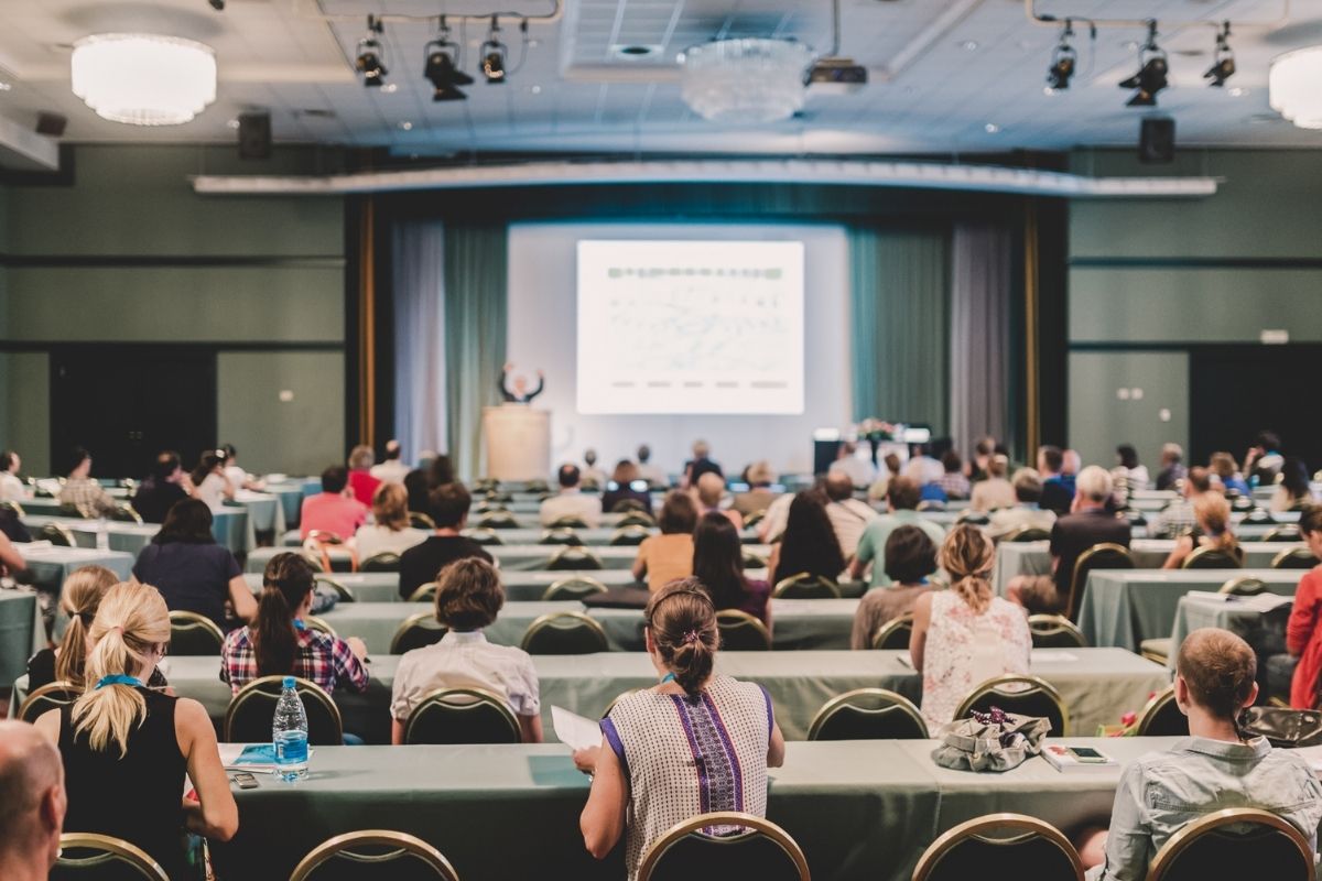Linkedln Pazarlama Nasıl Yapılır, Neden Önemlidir?